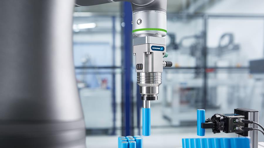 La force invisible dans la manipulation de pièces