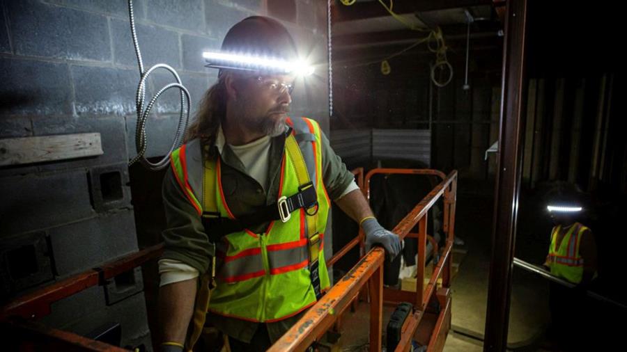 ZIEN ÉN GEZIEN WORDEN: VOOR ZICHTBAARHEID EN VEILIGHEID