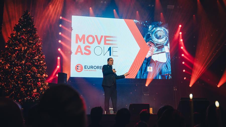 Eurorepar Car Service viert nummer 1-positie met Move As One Party