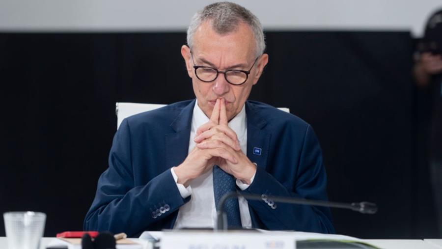 Vandenbroucke: “Niet zomaar factuur naar patiënt doorsturen”