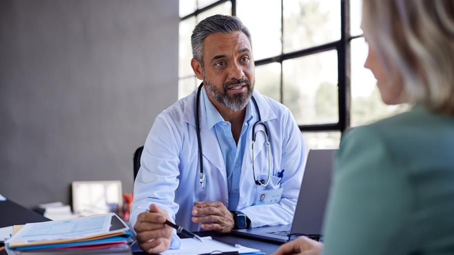 Statuut adviserend arts ziekenfonds aantrekkelijker