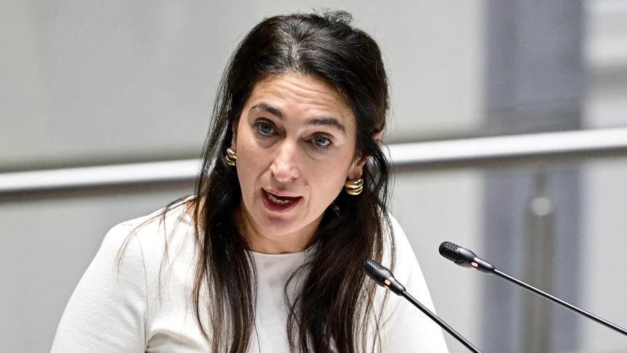 Toegangsexamen terug met pen en papier