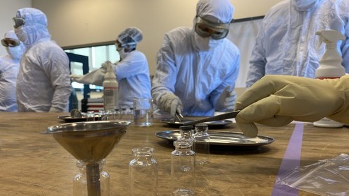 Eerste opleidingen basisoperator farma